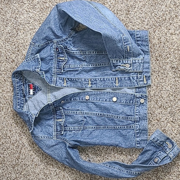 Tommy Hilfiger Light Blue Denim Jacket - Picture 1 of 7